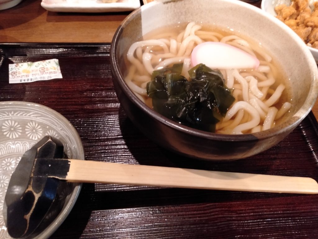 満月とうどん